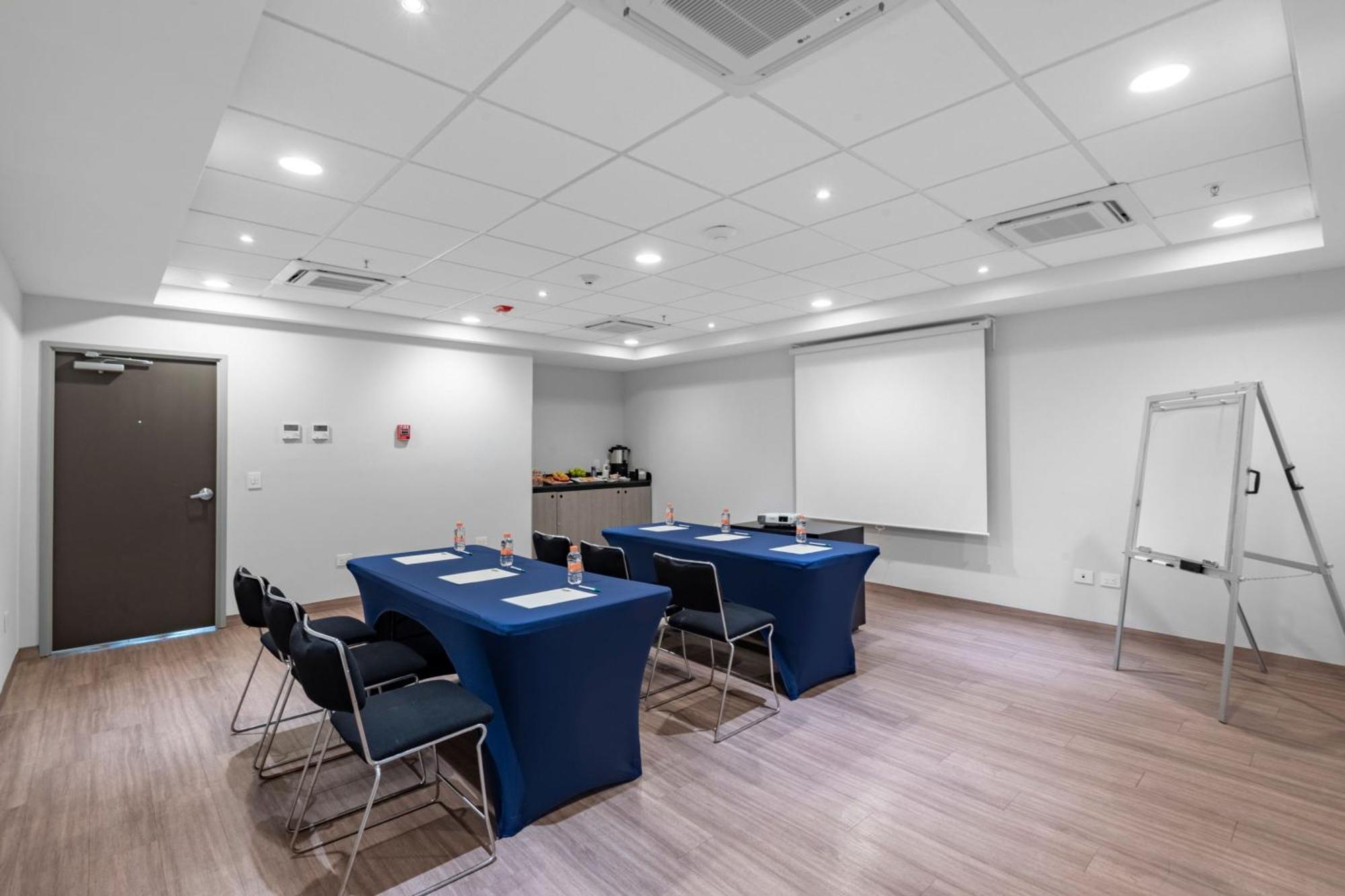 City Express Junior By Marriott Merida Altabrisa Exterior foto